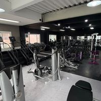 헬스장 이미지