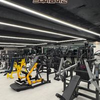 헬스장 이미지