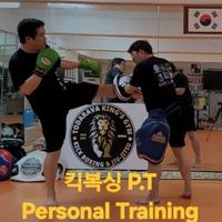 헬스장 이미지